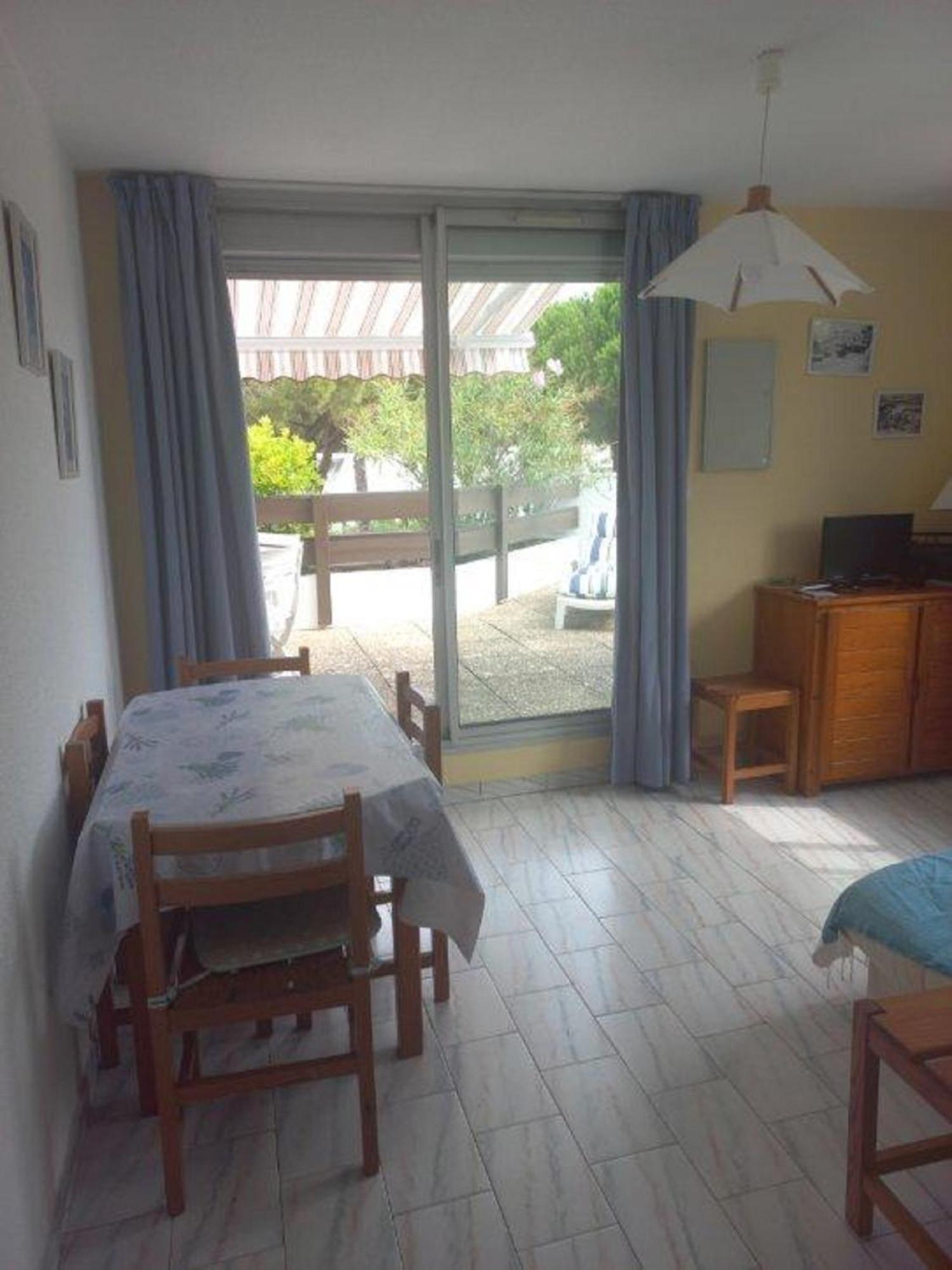 Vittoria Immobilier 6 -Reglement Sur Place - Cheques Vacances Acceptes La Grande-Motte Rom bilde