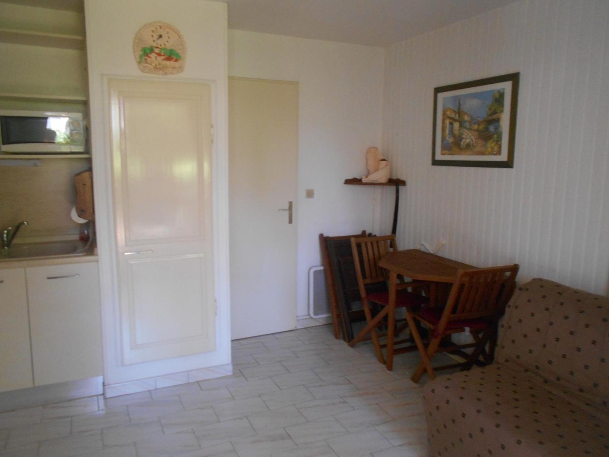 Vittoria Immobilier 6 -Reglement Sur Place - Cheques Vacances Acceptes La Grande-Motte Rom bilde