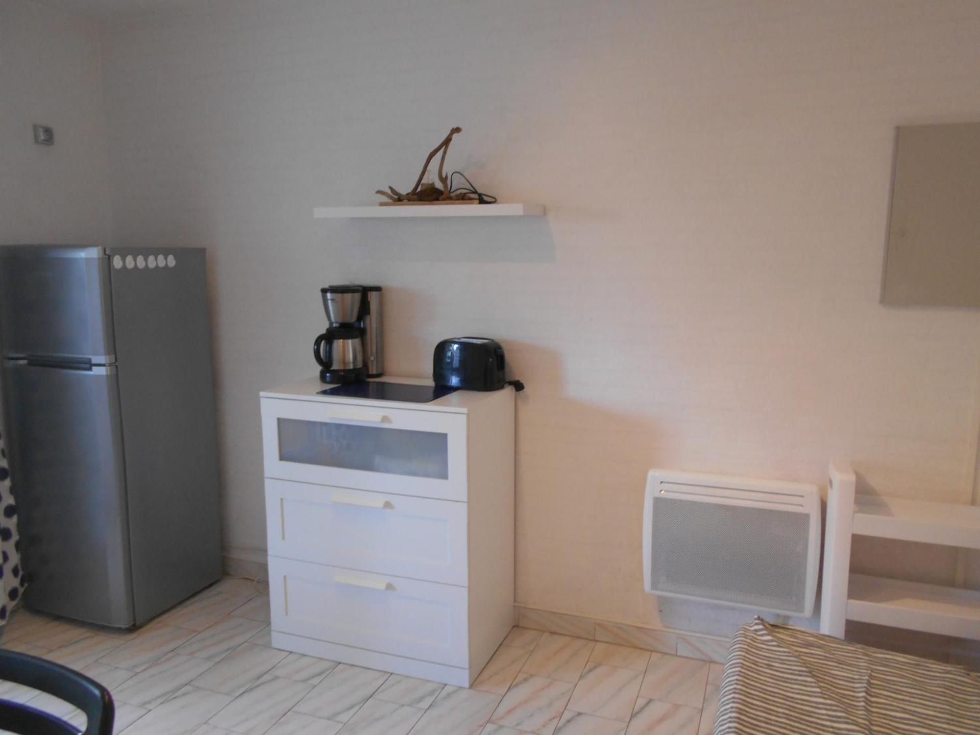 Vittoria Immobilier 6 -Reglement Sur Place - Cheques Vacances Acceptes La Grande-Motte Rom bilde