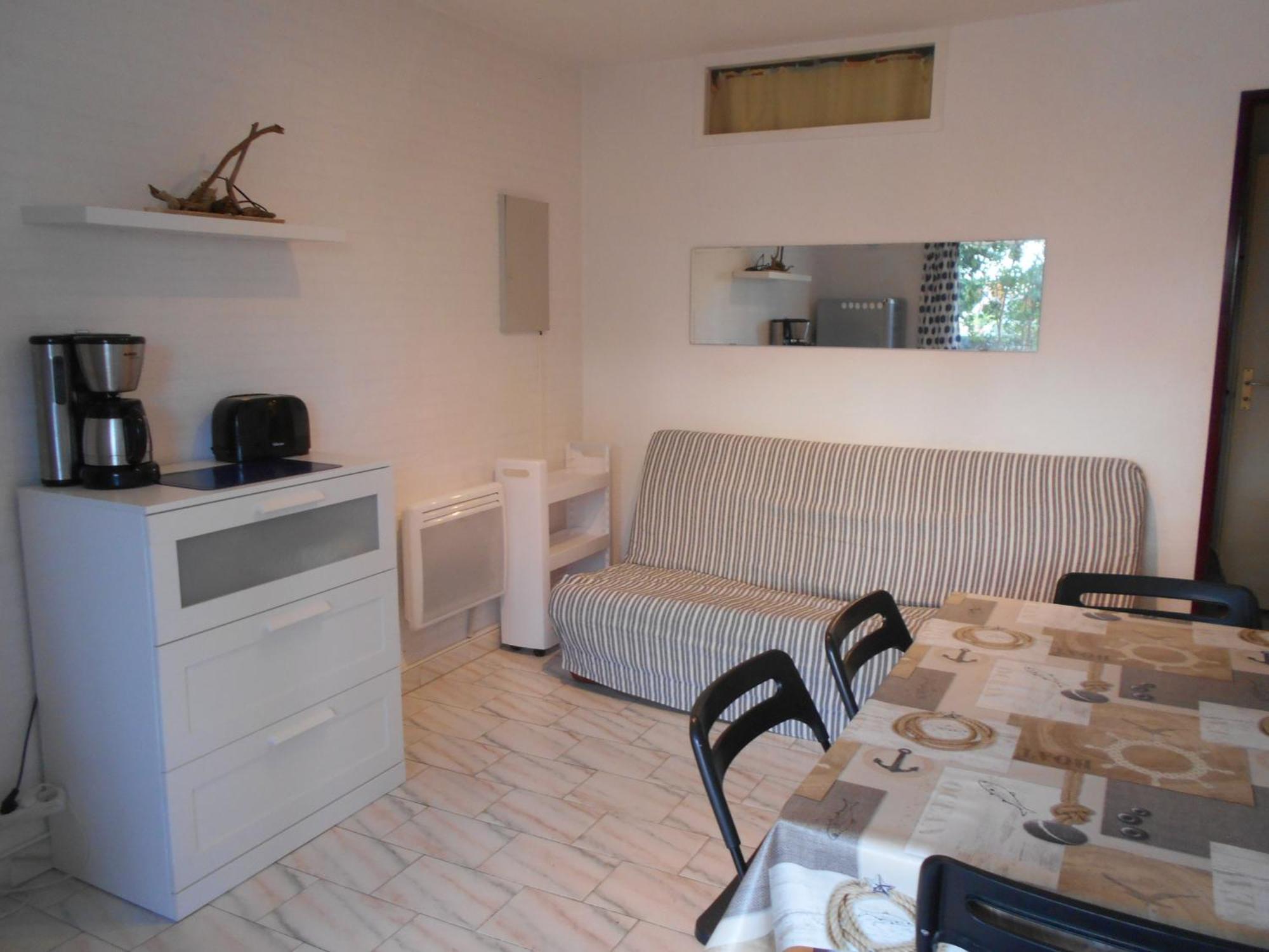 Vittoria Immobilier 6 -Reglement Sur Place - Cheques Vacances Acceptes La Grande-Motte Rom bilde