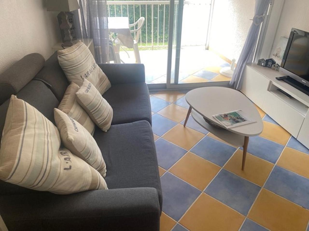 Vittoria Immobilier 6 -Reglement Sur Place - Cheques Vacances Acceptes La Grande-Motte Rom bilde